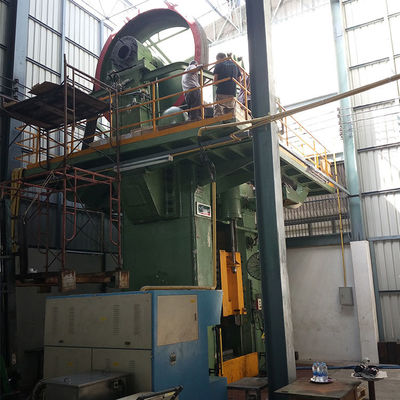 Commande numérique par ordinateur de CPE électrique de machine de presse à la vis 16000KN actionnée par l'électricité pour faire le Ustensiles de cuisine