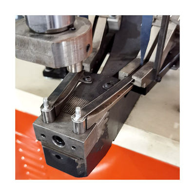 Machine de rivetage automatique servo pour Pan Pot Making faisant frire en aluminium
