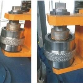 machinant la machine de rivetage de alimentation automatique intelligente 4KW de multihole de catégorie complètement automatique