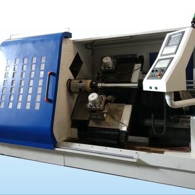 Machine de filature de métal CNC à haut rendement pour l'éclairage