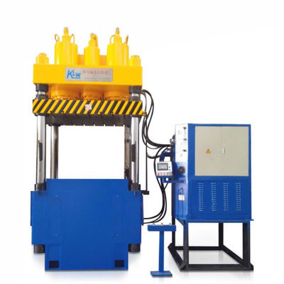 Bon prix Machine de presse hydraulique de 800 tonnes personnalisée pour les ustensiles de cuisine certifiée ISO en ligne
