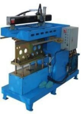Bon prix Machine automatique à évier de cuisine à conduit machine de soudage à couture droite faite à la main pour panneau en ligne