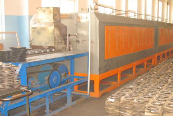 Bon prix Ligne de production d'équipements de chauffage industriels pour pièces métalliques à courroie en maille en ligne