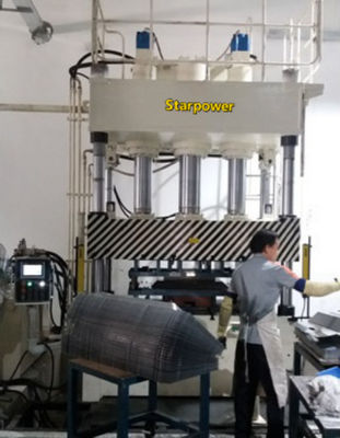 Presse hydraulique de précision pour le processus de rétractation CNC des ustensiles de cuisine