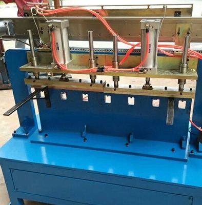 Machines spéciales de soudage à commande numérique pour l'épissage planar de tôles métalliques