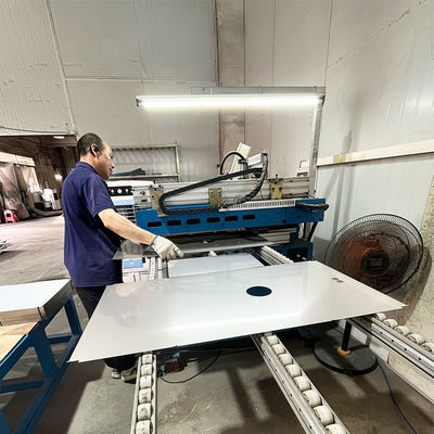 Machine de soudage TIG à couture droite à joints de matériaux intelligents pour le traitement manuel des éviers