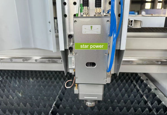 Machine de découpe laser métallique de haute performance destinée aux éviers faits à la main