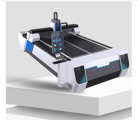 Machine de découpe laser métallique robuste et puissante spécialement dédiée aux éviers faits à la main