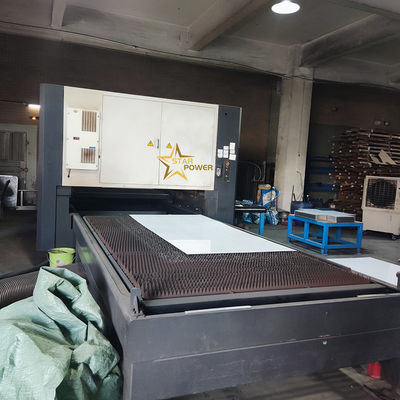 Machine de découpe laser haute puissance pour la ligne de production de ustensiles de cuisine