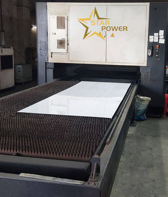 Réservoir d'eau automatique à main de haute puissance spécialisé dans la production de machines de découpe laser CNC