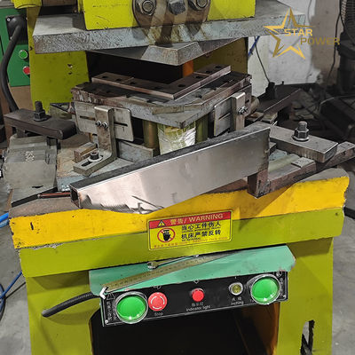 Machine de pliage de presse efficace et stable machine de poinçonnage à grande vitesse