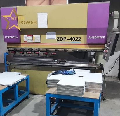 Machine à plier automatique pour les ustensiles de cuisine hydraulique