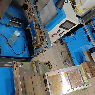La machine de broyage horizontale est spécialement utilisée pour broyer la couture verticale arrondie interne pour la production de ustensiles de cuisine d'évier faits à la main