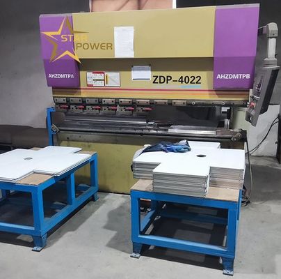 Bon prix Machine de pliage intelligente de pliage à l'évier formant 1300 mm d'espacement de colonne en ligne