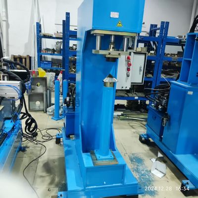 Machine hydraulique de pressage à angle de 380 V pour éviers en acier inoxydable