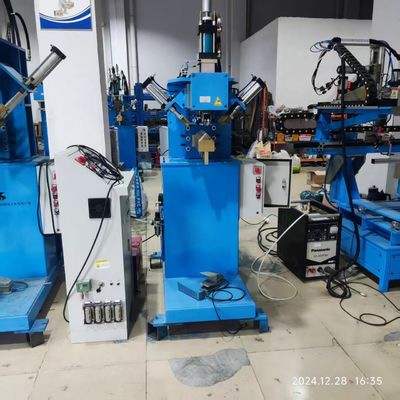 380V hydraulique cuisine évier soudage pressure de couture 1800x1000x2100mm