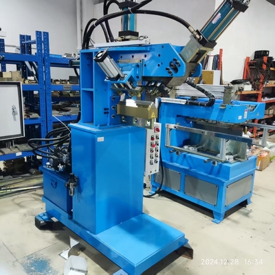 2 - dans - Une machine intégrée d'arc de presse et d'angle ((380V, 2,3KW, contrôle PLC)
