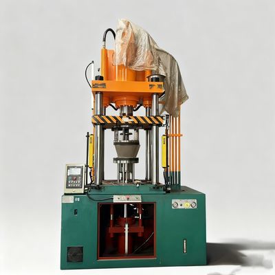 Presse hydraulique industrielle robuste avec système de contrôle de précision pour le formage, l'estampage et les opérations d'assemblage des métaux