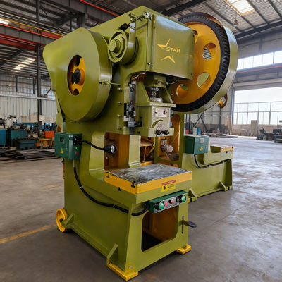 Bon prix Presse mécanique à poinçonner de 250 tonnes série J23 avec une pression nominale de 400KN pour le perçage de trous dans le métal en ligne