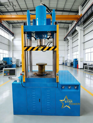 Tracé en profondeur hydraulique à quatre colonnes pour évier en acier inoxydable