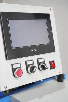 Machine à souder à joint droit pour la fabrication d'éviers de cuisine faits à la main